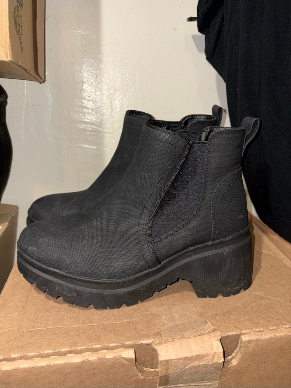 Skechers Black Tango Platform Chelsea Booties
